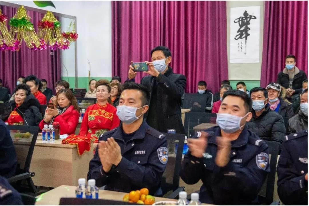 走雪地、爬山沟，基层移民管理警察获得一份精彩纷呈的“文化大餐”